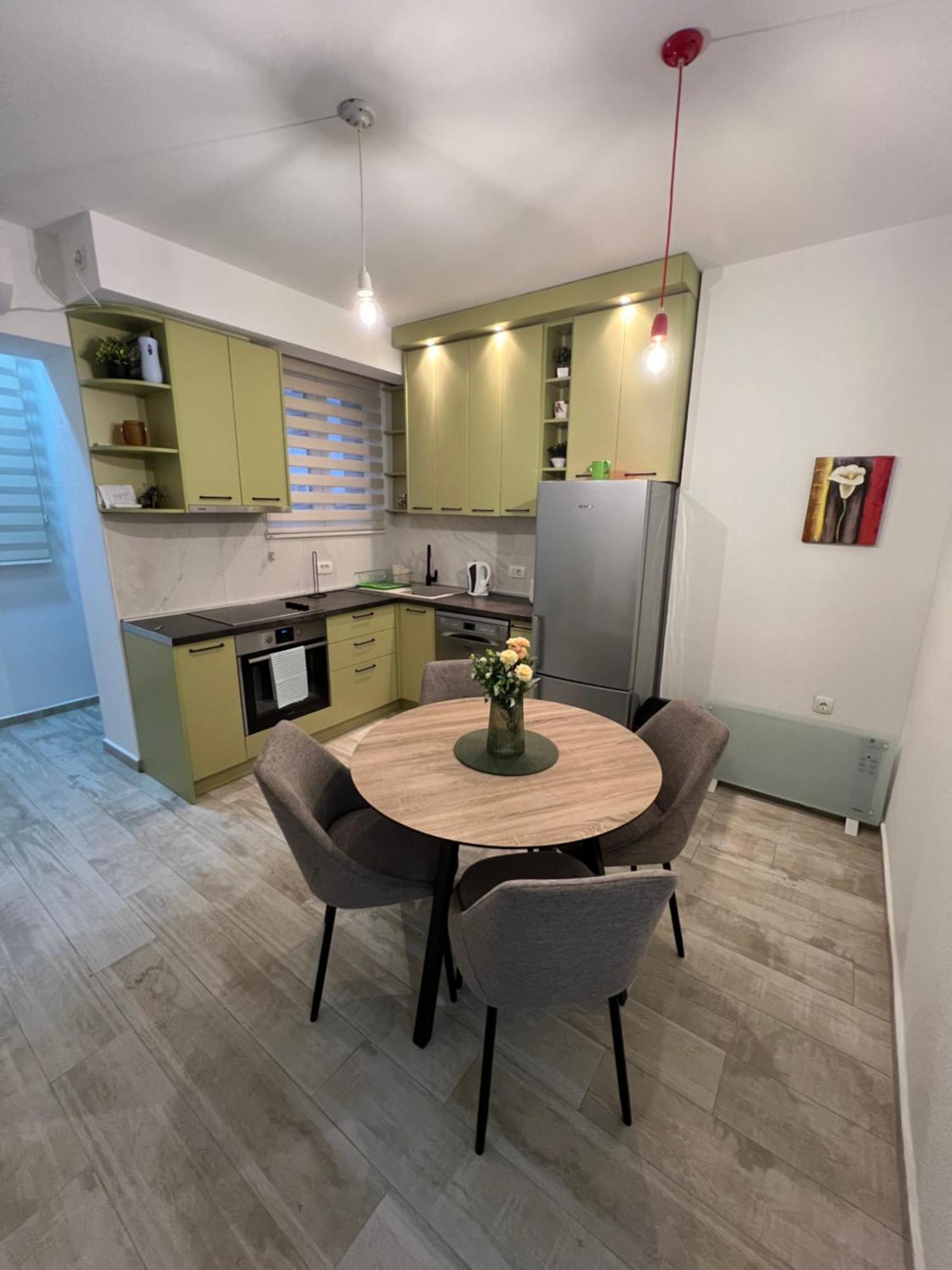 Apartman Nadja Apartment โกตอร์ ภายนอก รูปภาพ